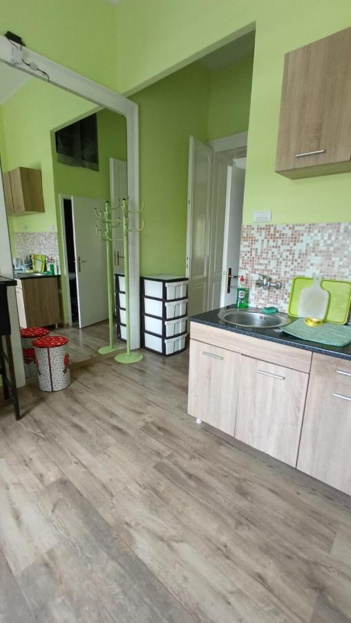 Apartment Kiki Novi Sad Eksteriør billede
